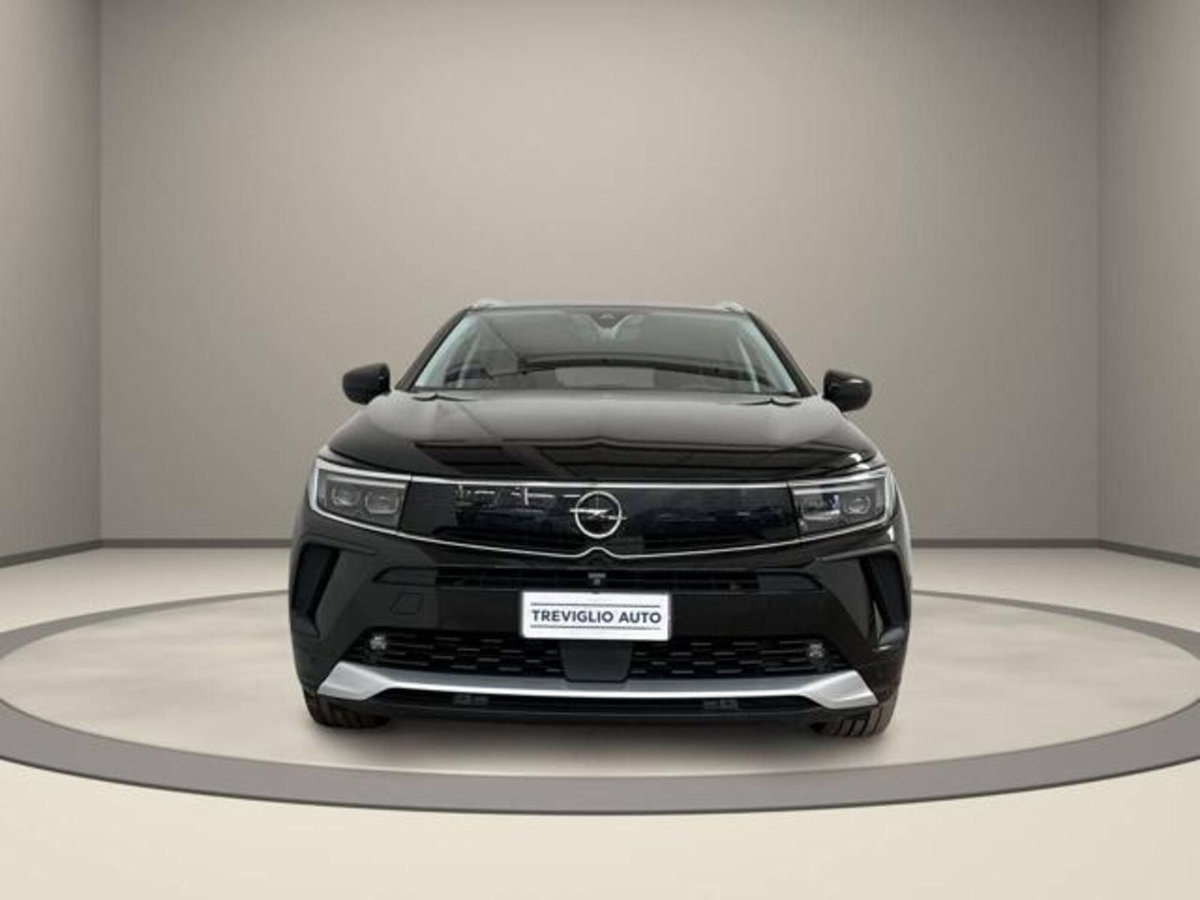 Opel Grandland 1.6 PHEV aut. AWD Ultimate (2)