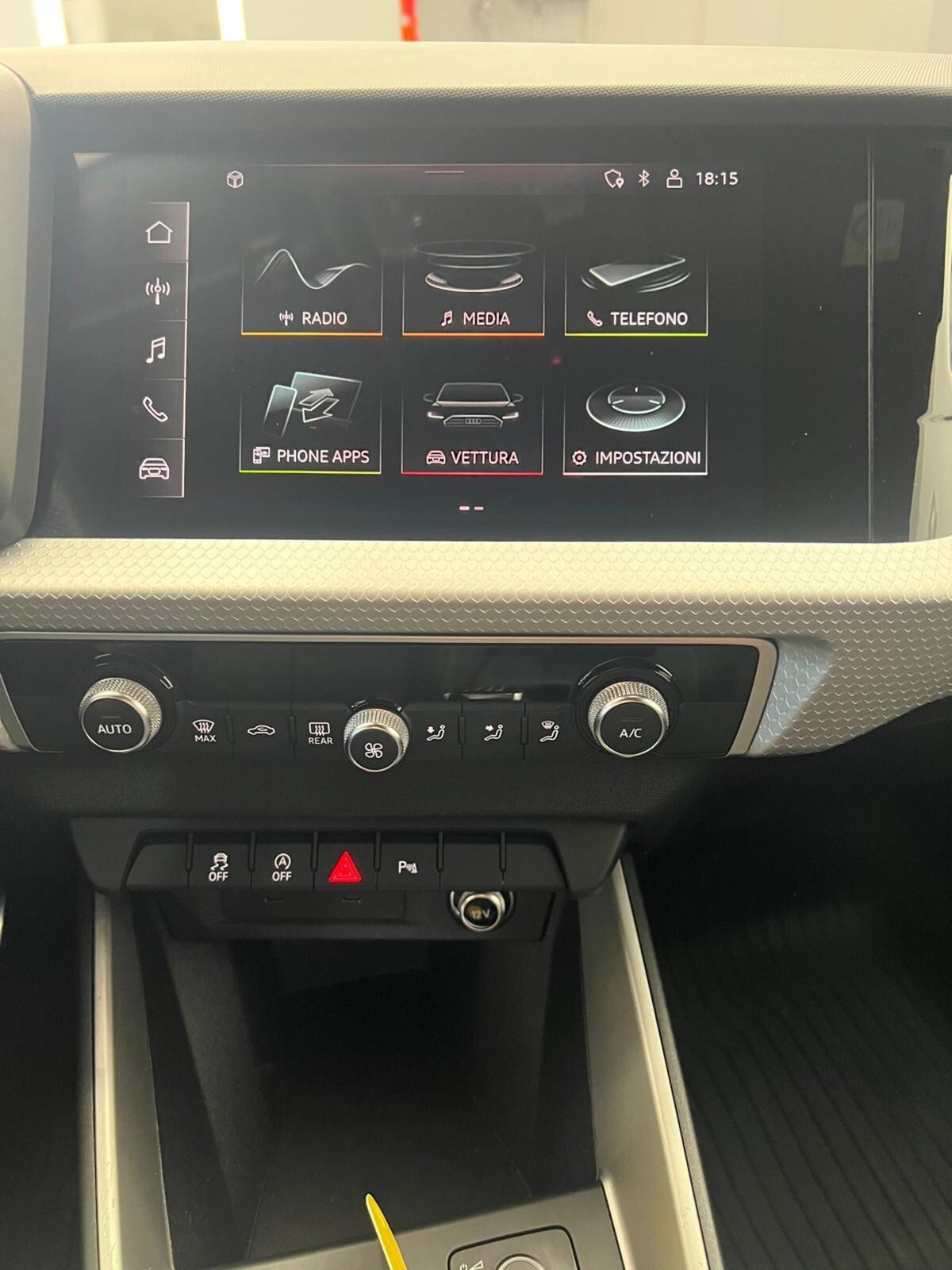 Audi A1 citycarver 30 TFSI Identity Contrast (19)