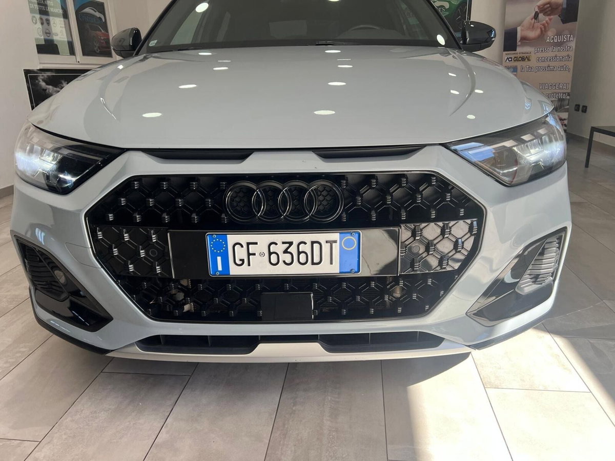 Audi A1 citycarver 30 TFSI Identity Contrast (3)