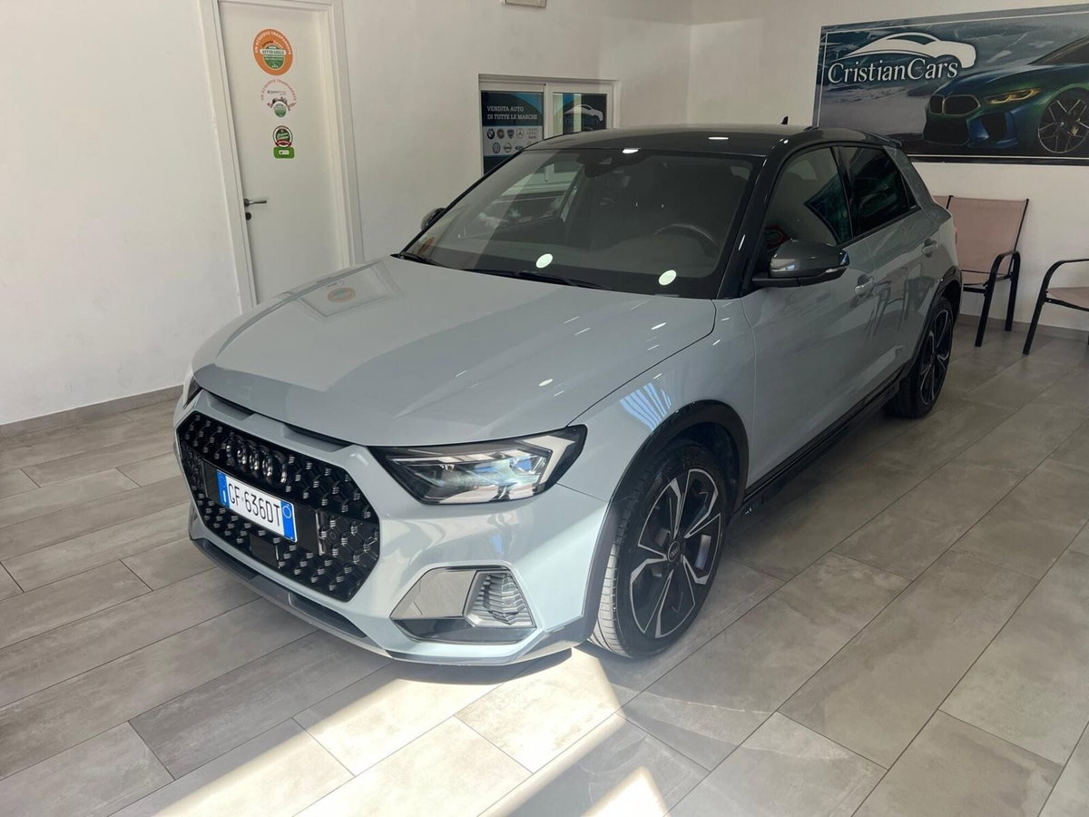 Audi A1 citycarver 30 TFSI Identity Contrast (5)