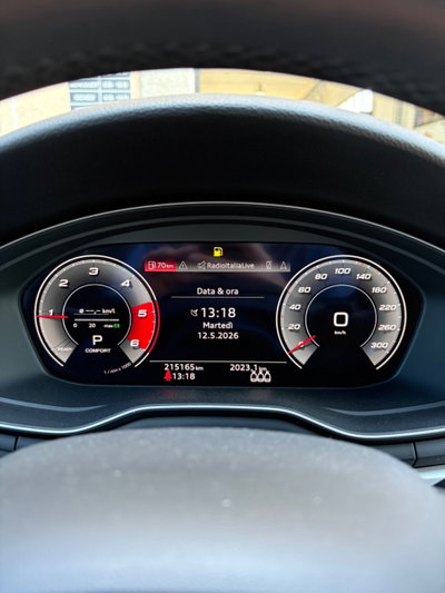 Audi A4 Avant 35 TDI/163 CV S tronic Business Advanced (8)