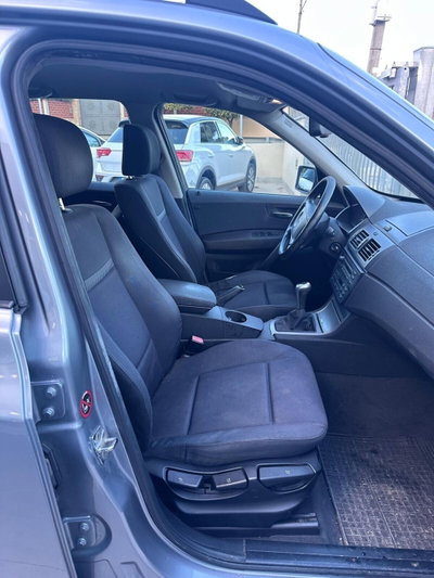 BMW X3 2.0d cat Eletta (10)