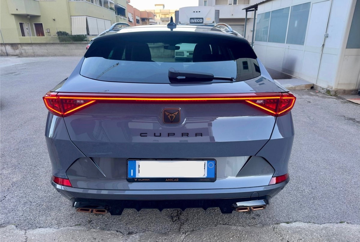 Cupra Formentor Formentor 1.4 e-Hybrid DSG (5)