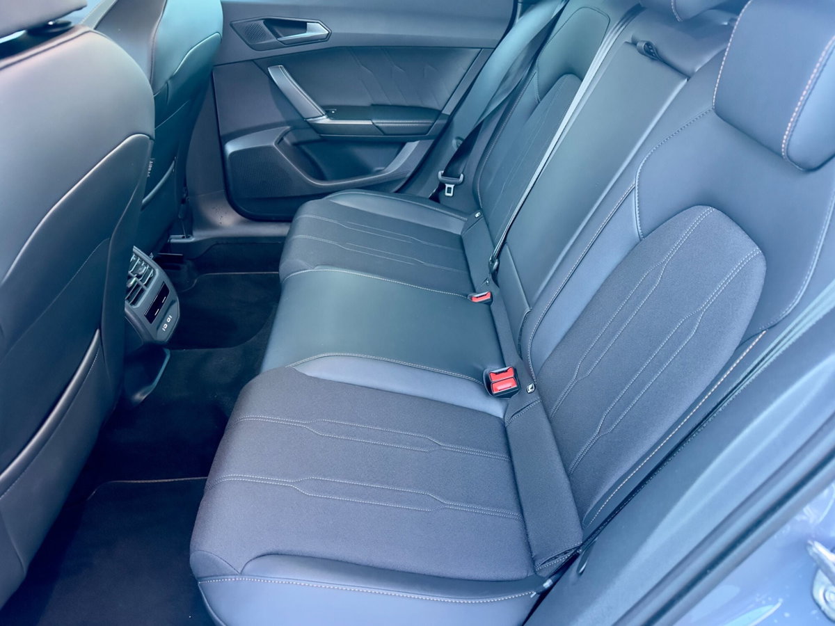 Cupra Formentor Formentor 1.4 e-Hybrid DSG (9)