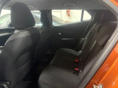 Peugeot 2008 PureTech 130 S&S EAT8 GT Pack (18)