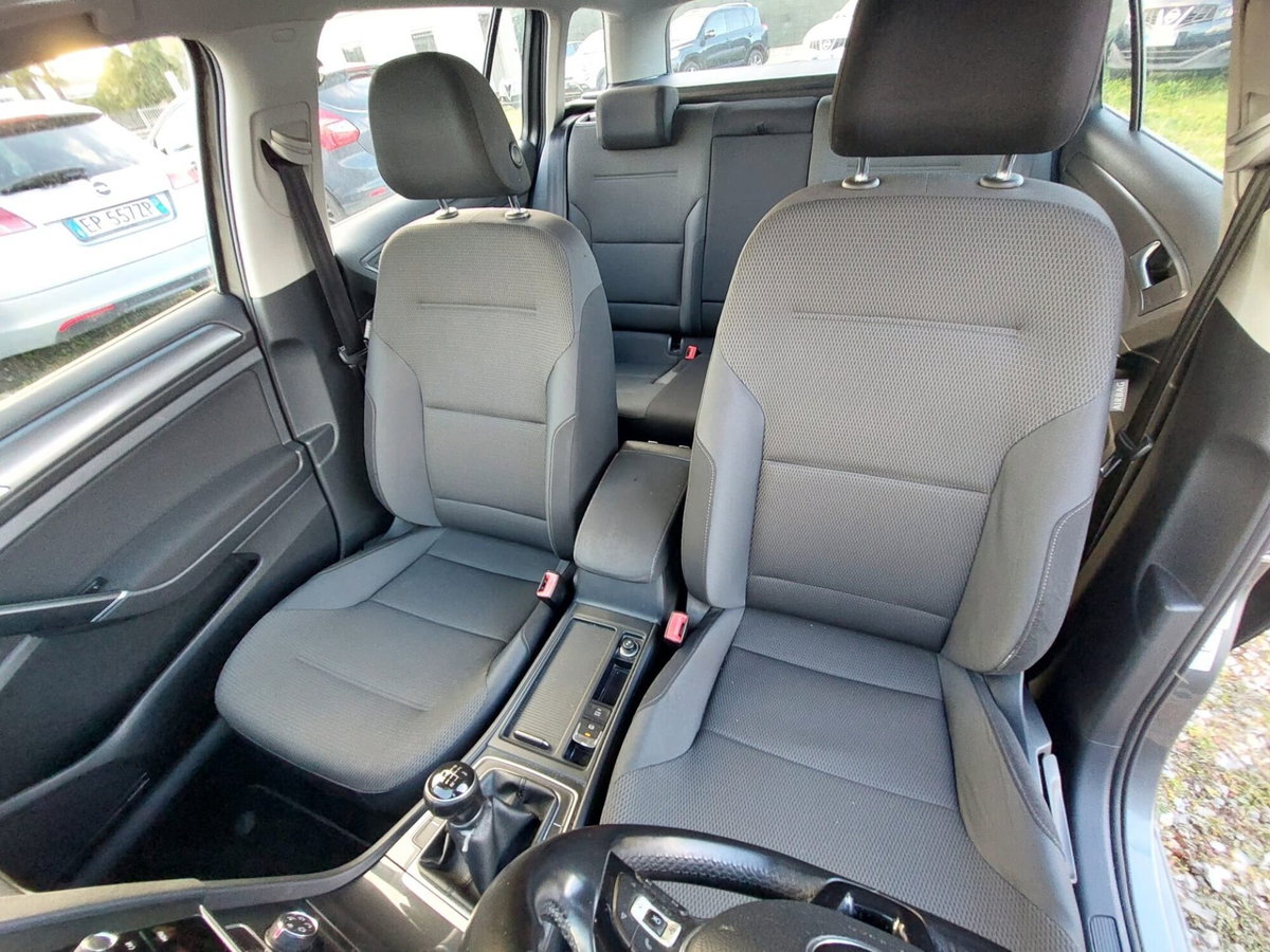 Volkswagen Golf Variant 1.6 TDI 115 CV Business BlueMotion Technology (11)