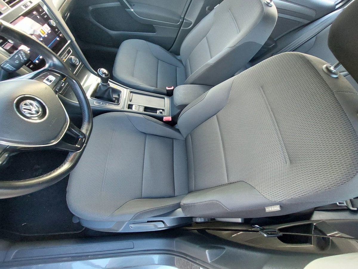 Volkswagen Golf Variant 1.6 TDI 115 CV Business BlueMotion Technology (15)