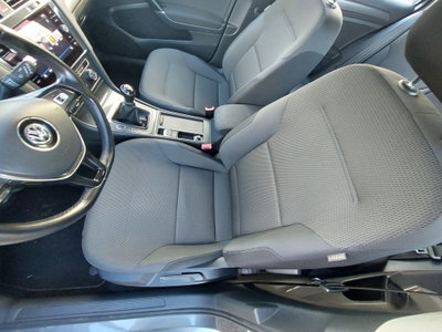 Volkswagen Golf Variant 1.6 TDI 115 CV Business BlueMotion Technology (15)