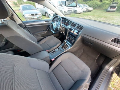 Volkswagen Golf Variant 1.6 TDI 115 CV Business BlueMotion Technology (16)