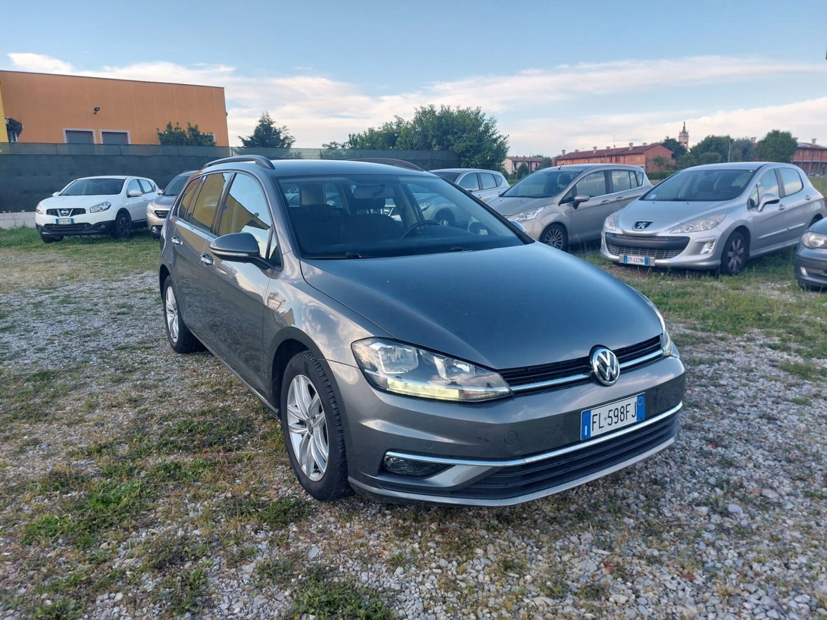 Volkswagen Golf Variant 1.6 TDI 115 CV Business BlueMotion Technology (2)