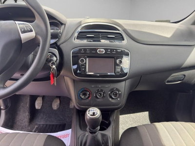Fiat Punto 1.4 8V 5 porte Natural Power Lounge (10)