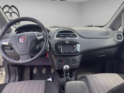 Fiat Punto 1.4 8V 5 porte Natural Power Lounge (11)