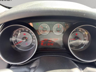 Fiat Punto 1.4 8V 5 porte Natural Power Lounge (11)