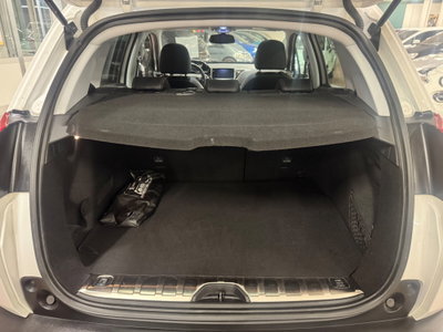 Peugeot 2008 100 GT Line (12)