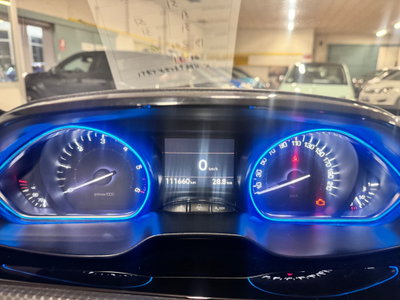 Peugeot 2008 100 GT Line (18)