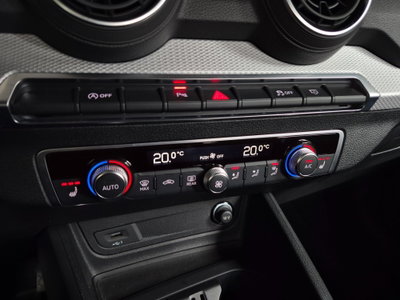 Audi Q2 Q2 35 TFSI S tronic Business (18)