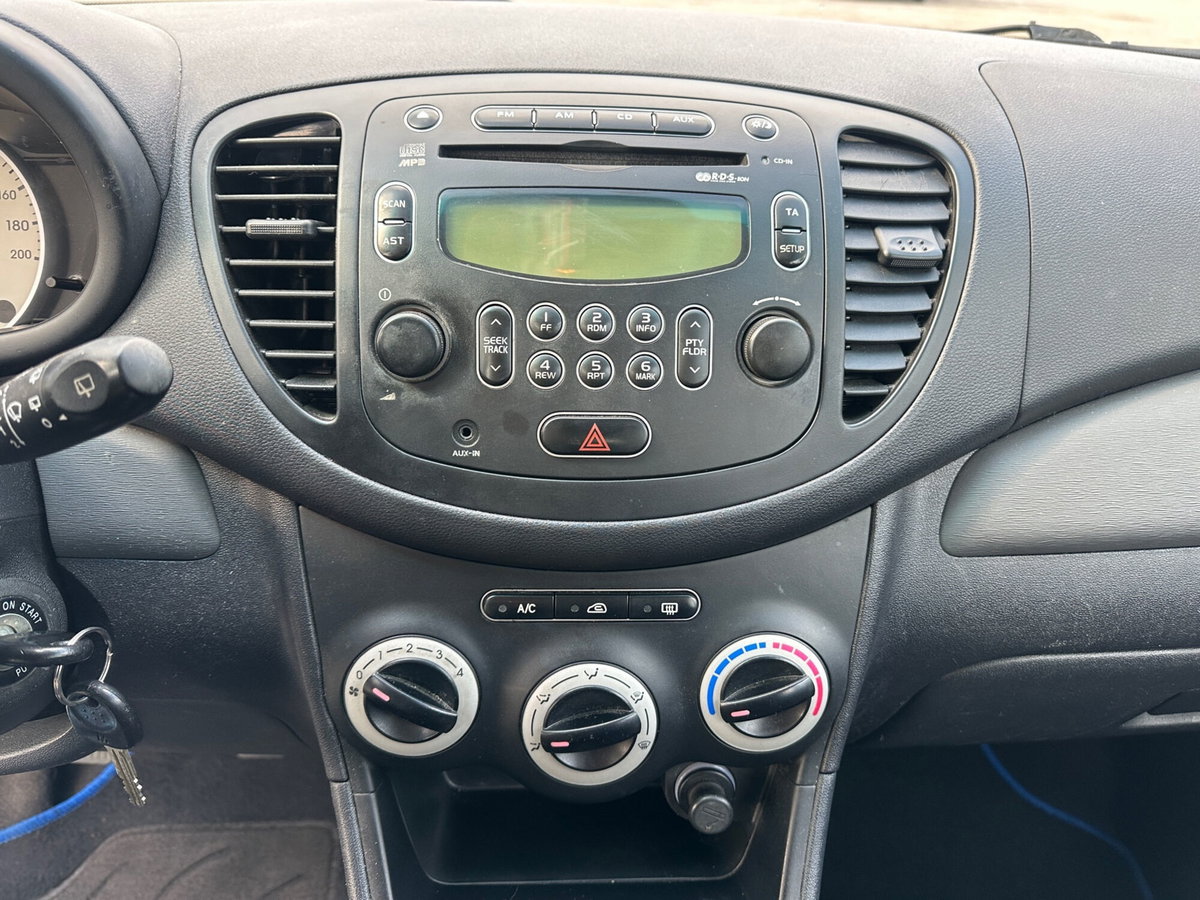 Hyundai i10 1.1 12V BlueDrive GPL (18)