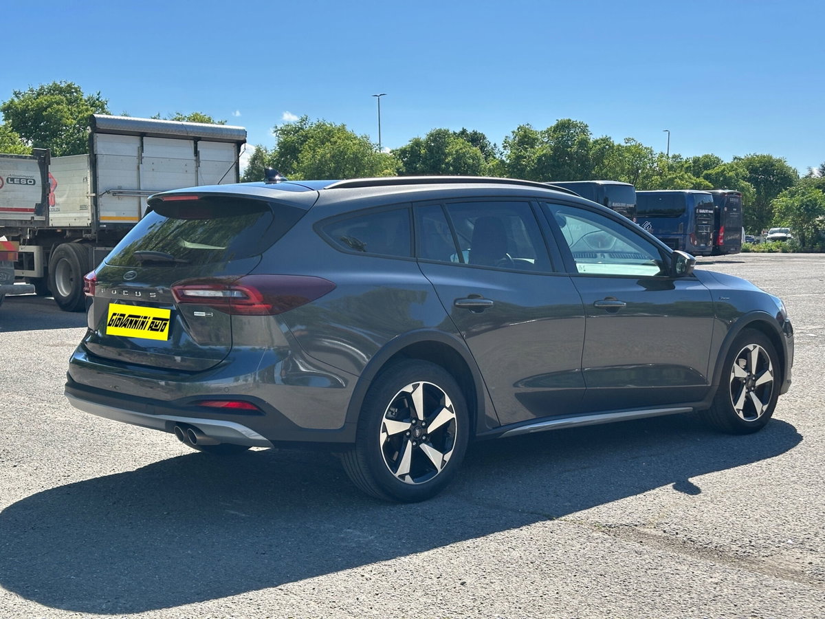 Ford Focus Station Wagon 1.0 EcoBoost Hybrid 125 CV Powershift SW Active X (5)