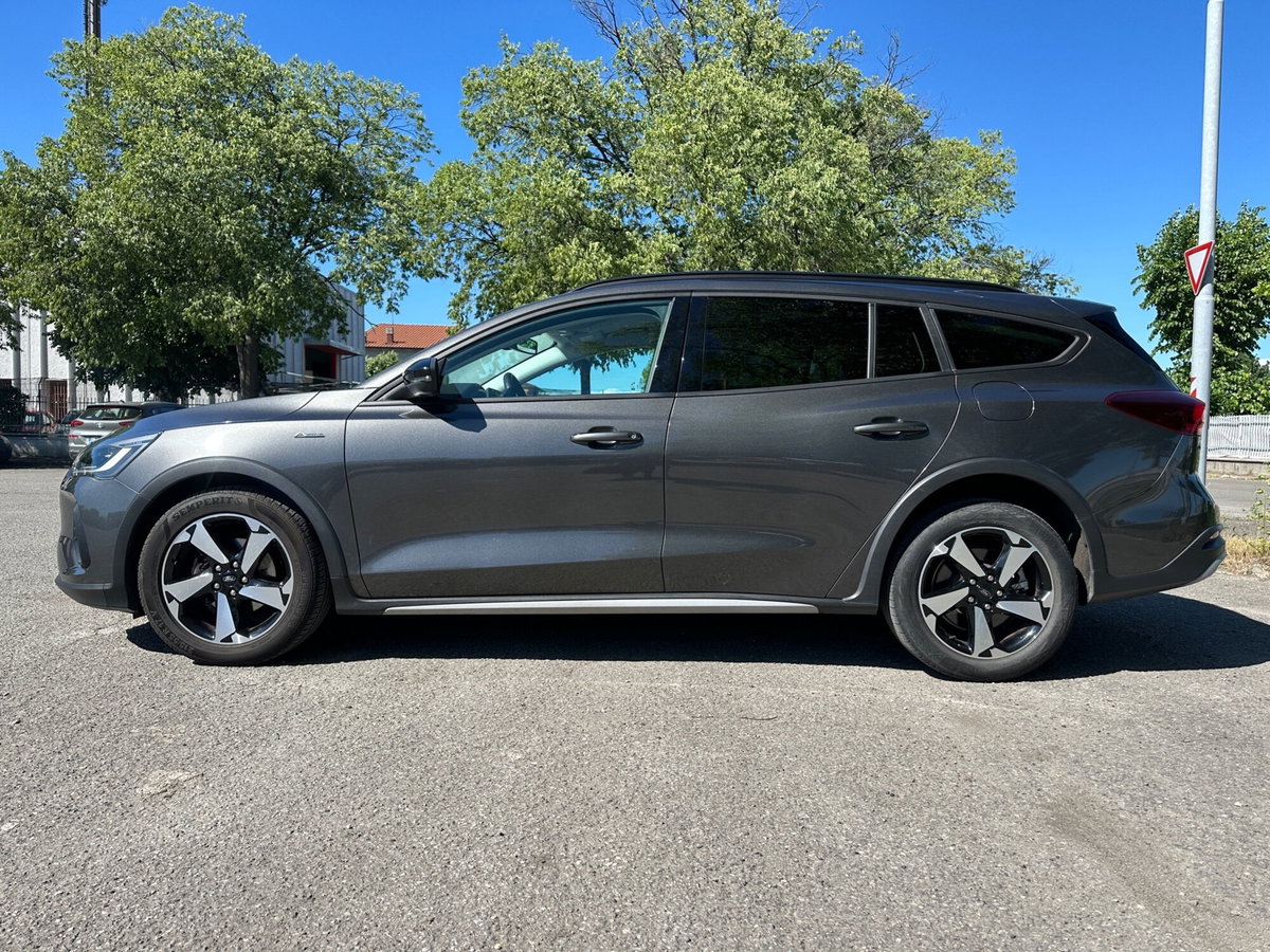 Ford Focus Station Wagon 1.0 EcoBoost Hybrid 125 CV Powershift SW Active X (8)
