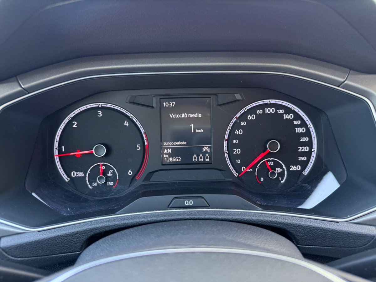 Volkswagen T-Roc 2.0 TDI SCR 150 CV DSG Style BlueMotion Technology (14)