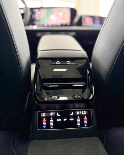 Audi A6 Avant 40 2.0 TDI S tronic Business Plus (16)