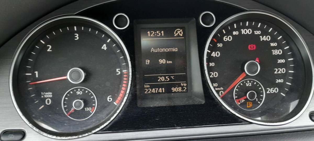 Volkswagen Passat 1.6 TDI Comfortline BlueM. Tech. (15)