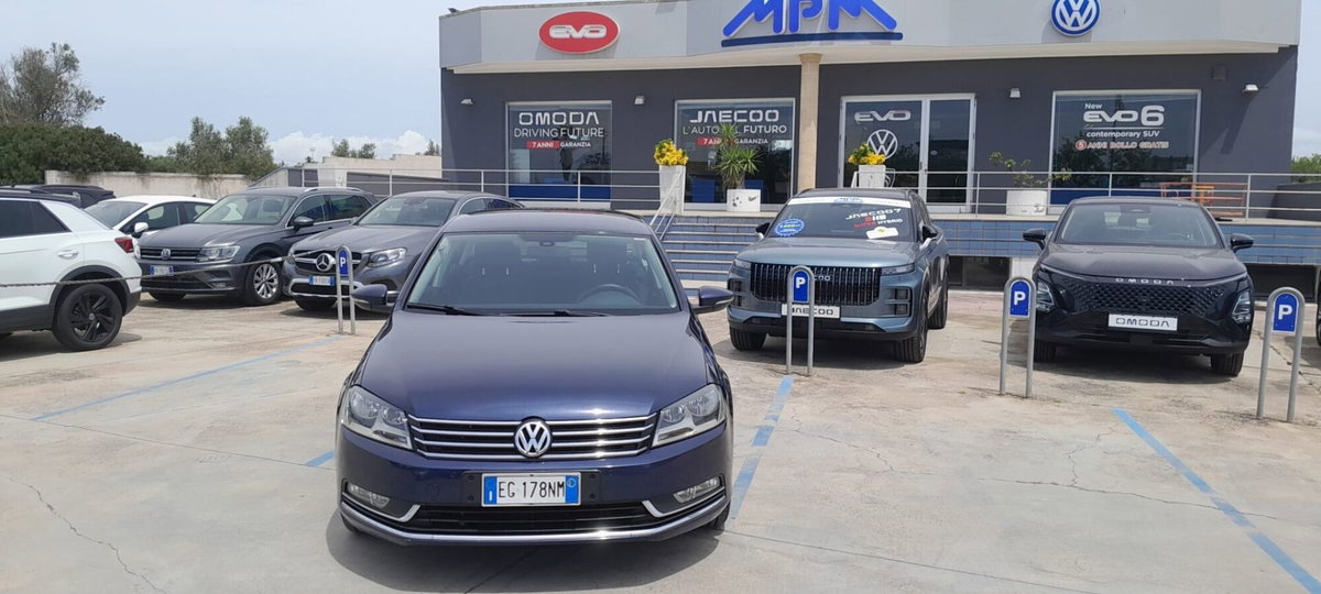 Volkswagen Passat 1.6 TDI Comfortline BlueM. Tech. (3)