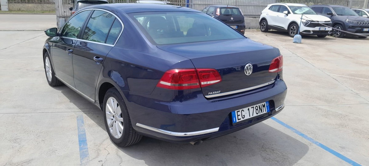 Volkswagen Passat 1.6 TDI Comfortline BlueM. Tech. (8)