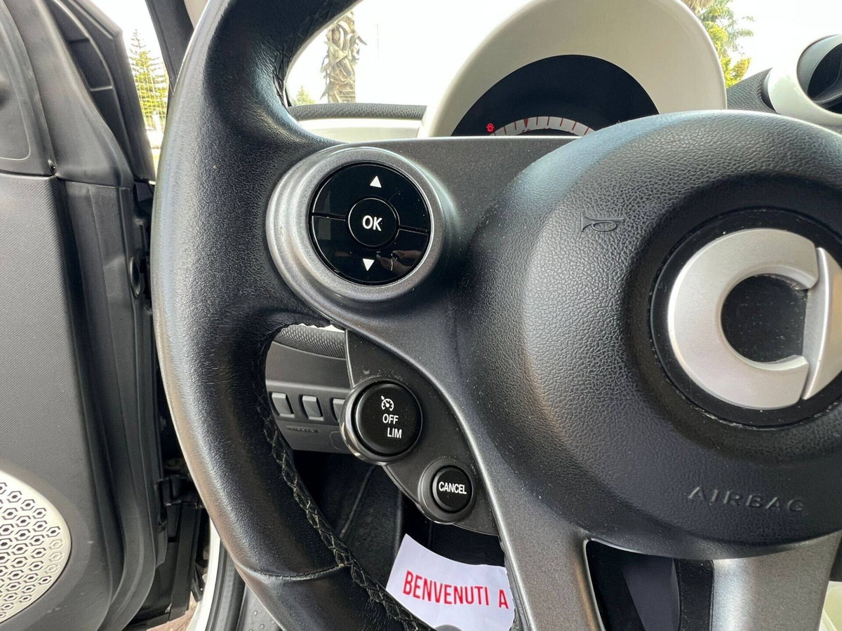 smart Fortwo 70 1.0 Prime (18)