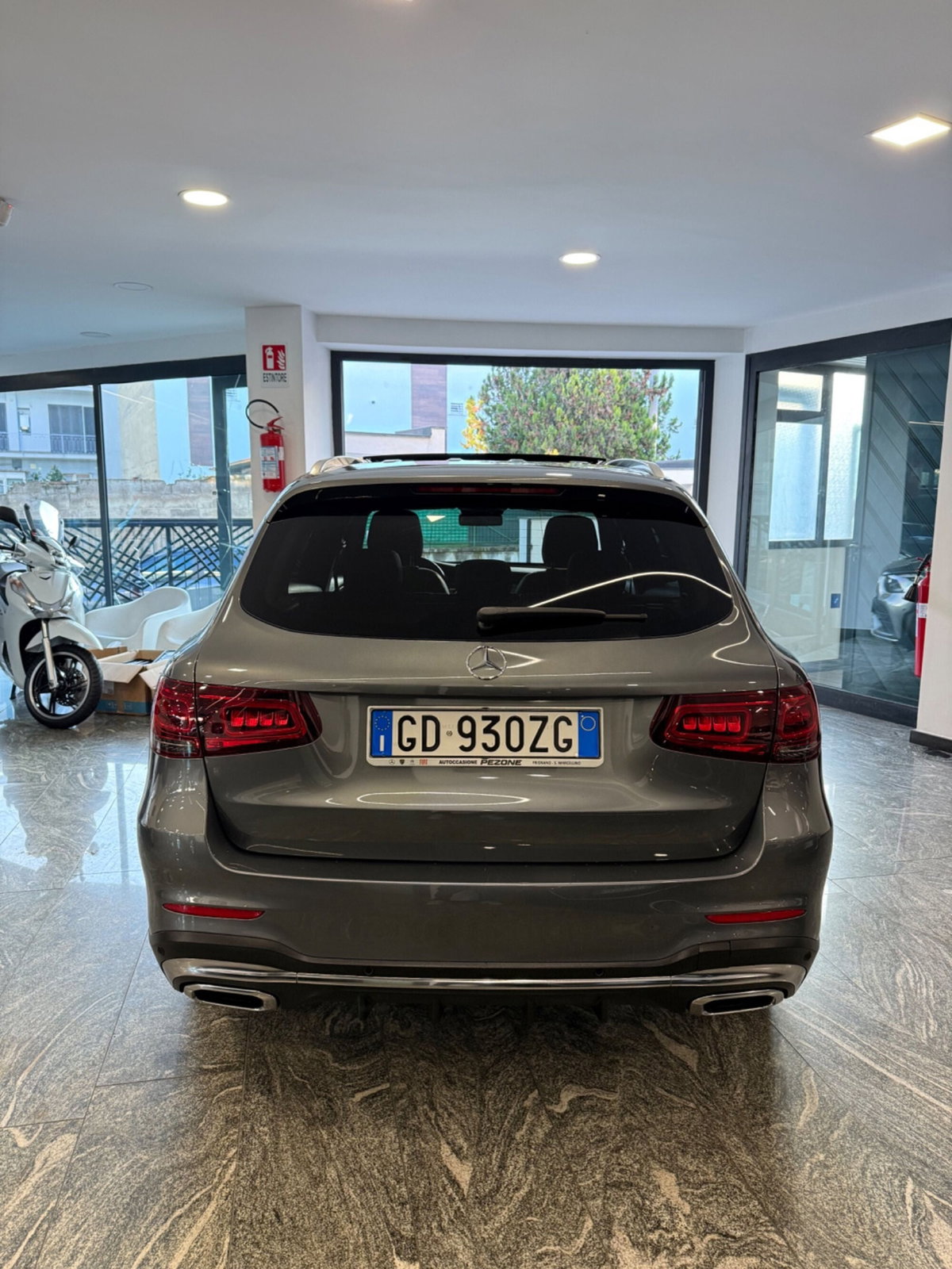 Mercedes-Benz GLC SUV 220 d 4Matic Premium (4)