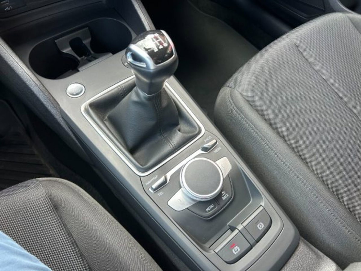 Audi Q2 Q2 30 TFSI Admired Advanced (13)
