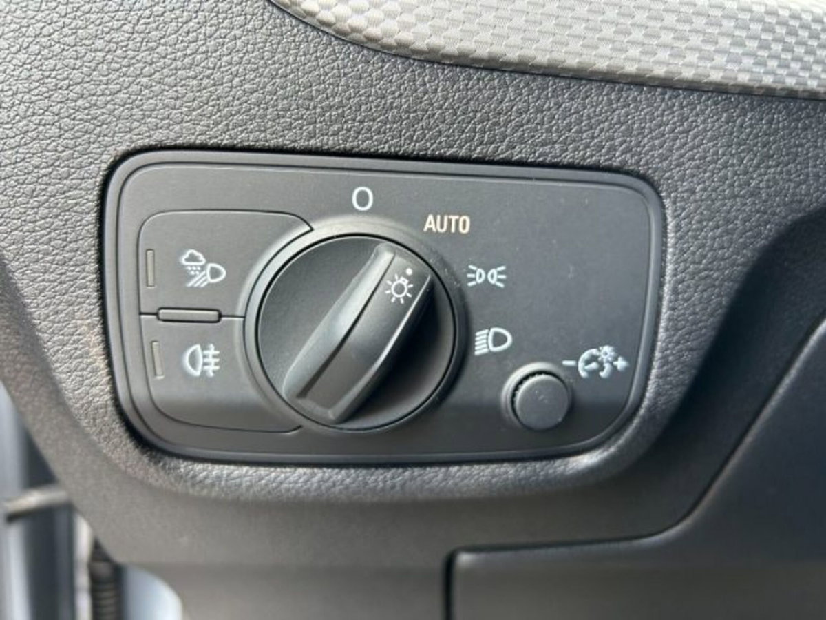 Audi Q2 Q2 30 TFSI Admired Advanced (14)