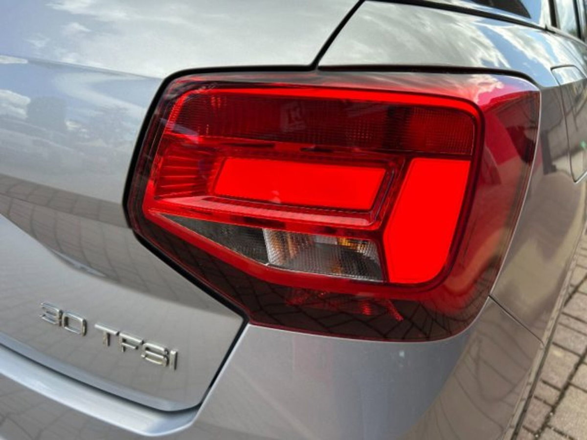 Audi Q2 Q2 30 TFSI Admired Advanced (20)