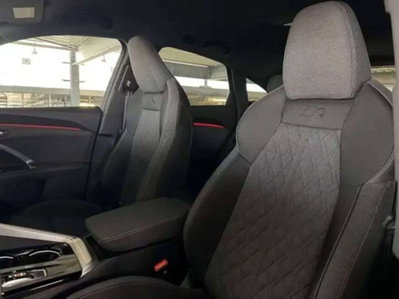 Audi Q5 Sportback 2.0 tdi mhev+ Launch Edition S line quattro 204cv s-tronic (10)