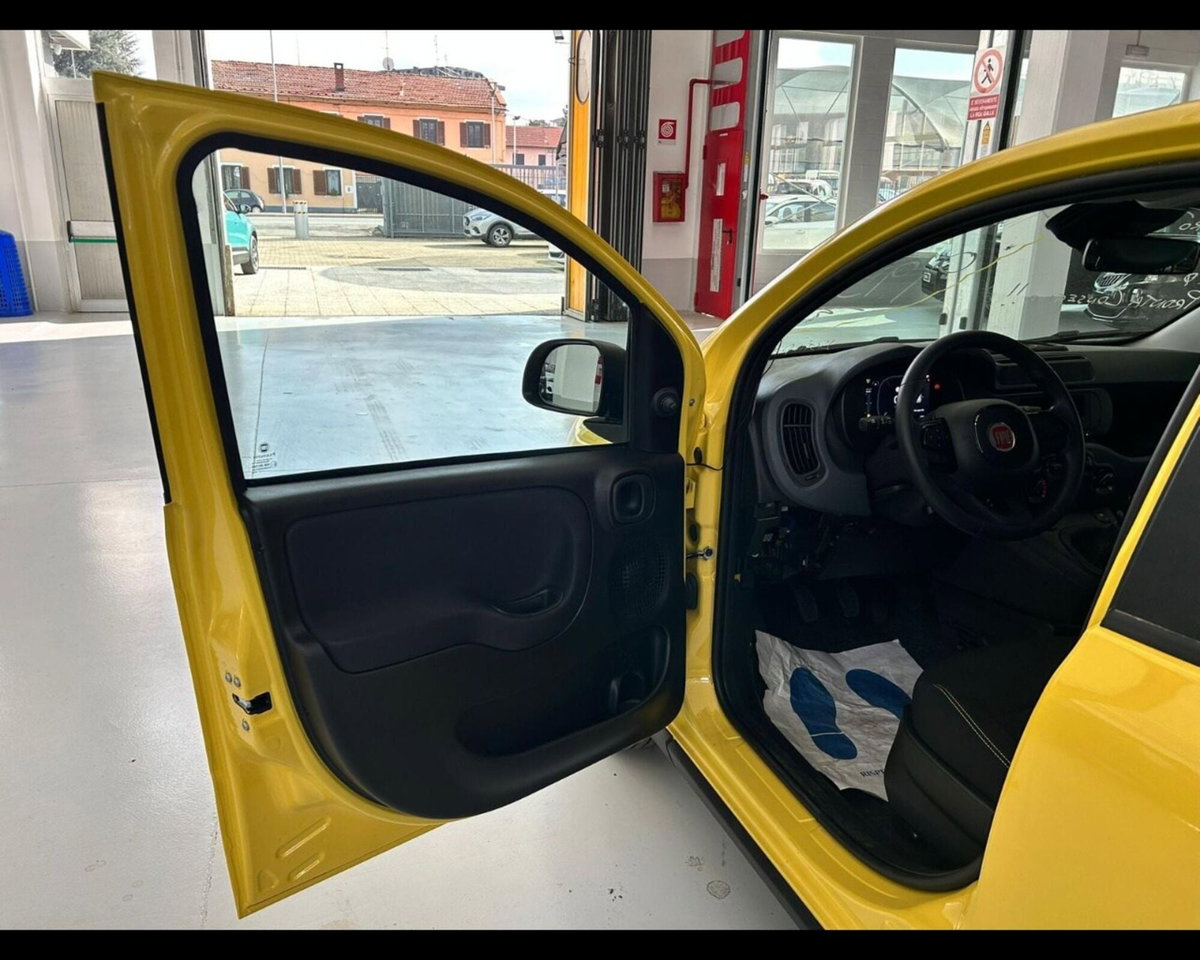 Fiat Panda 1.0 firefly hybrid Pop s&s 70cv (11)
