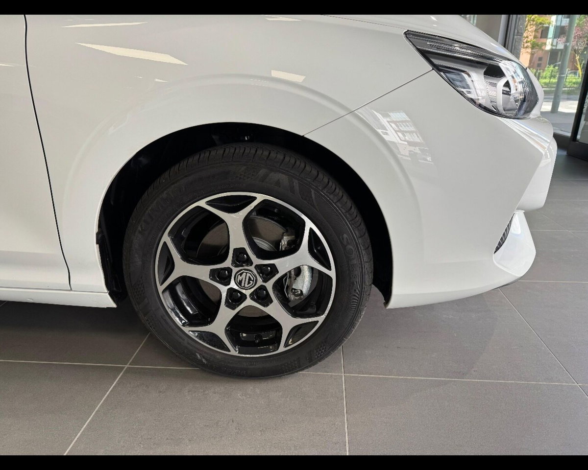 Mg MG3 1.5 hybrid+ Luxury auto (10)