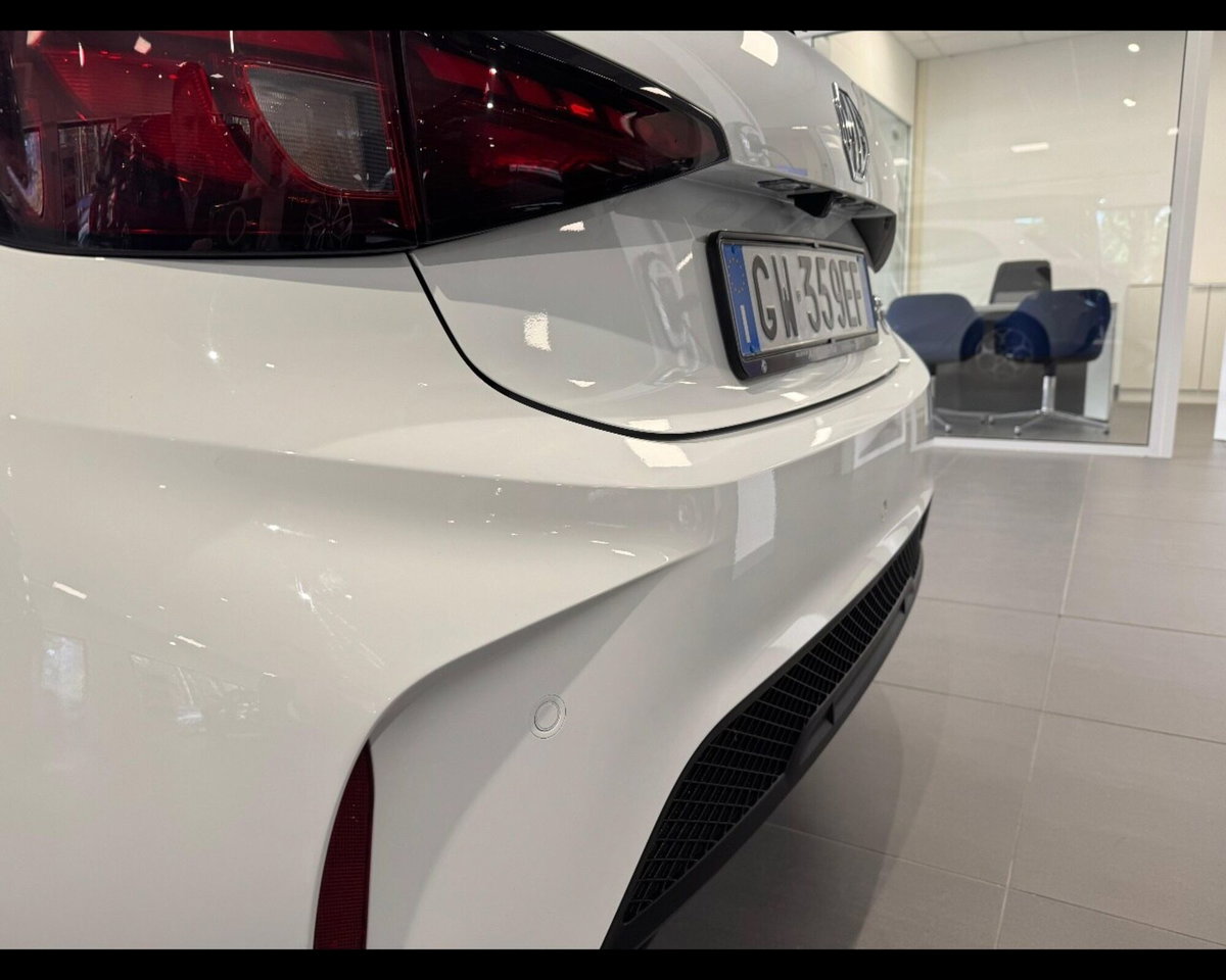 Mg MG3 1.5 hybrid+ Luxury auto (11)