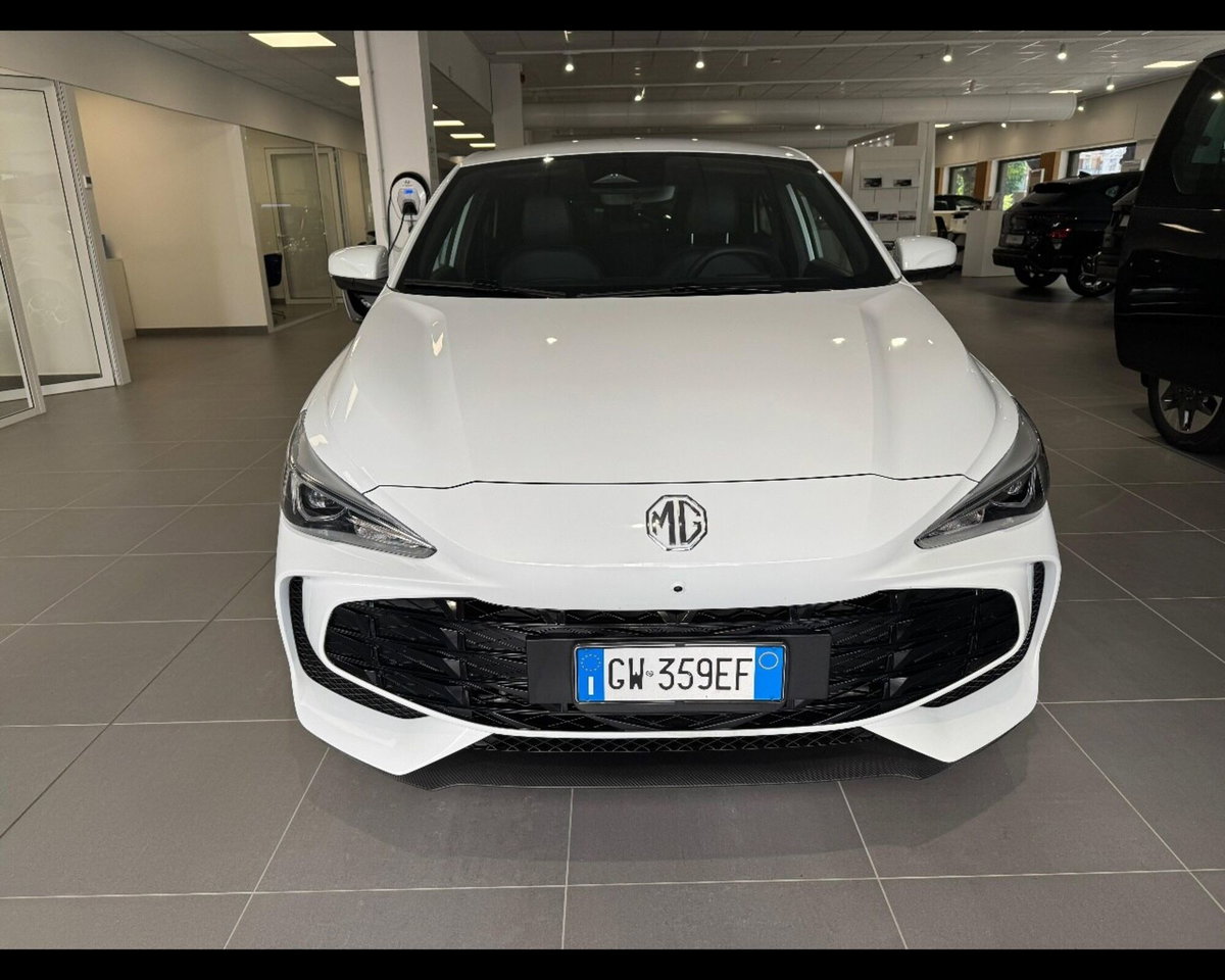 Mg MG3 1.5 hybrid+ Luxury auto (2)