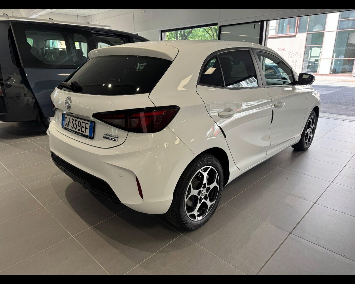 Mg MG3 1.5 hybrid+ Luxury auto (4)