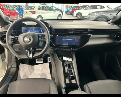 Alfa Romeo Junior 1.2 ibrida 145cv edct6 (13)