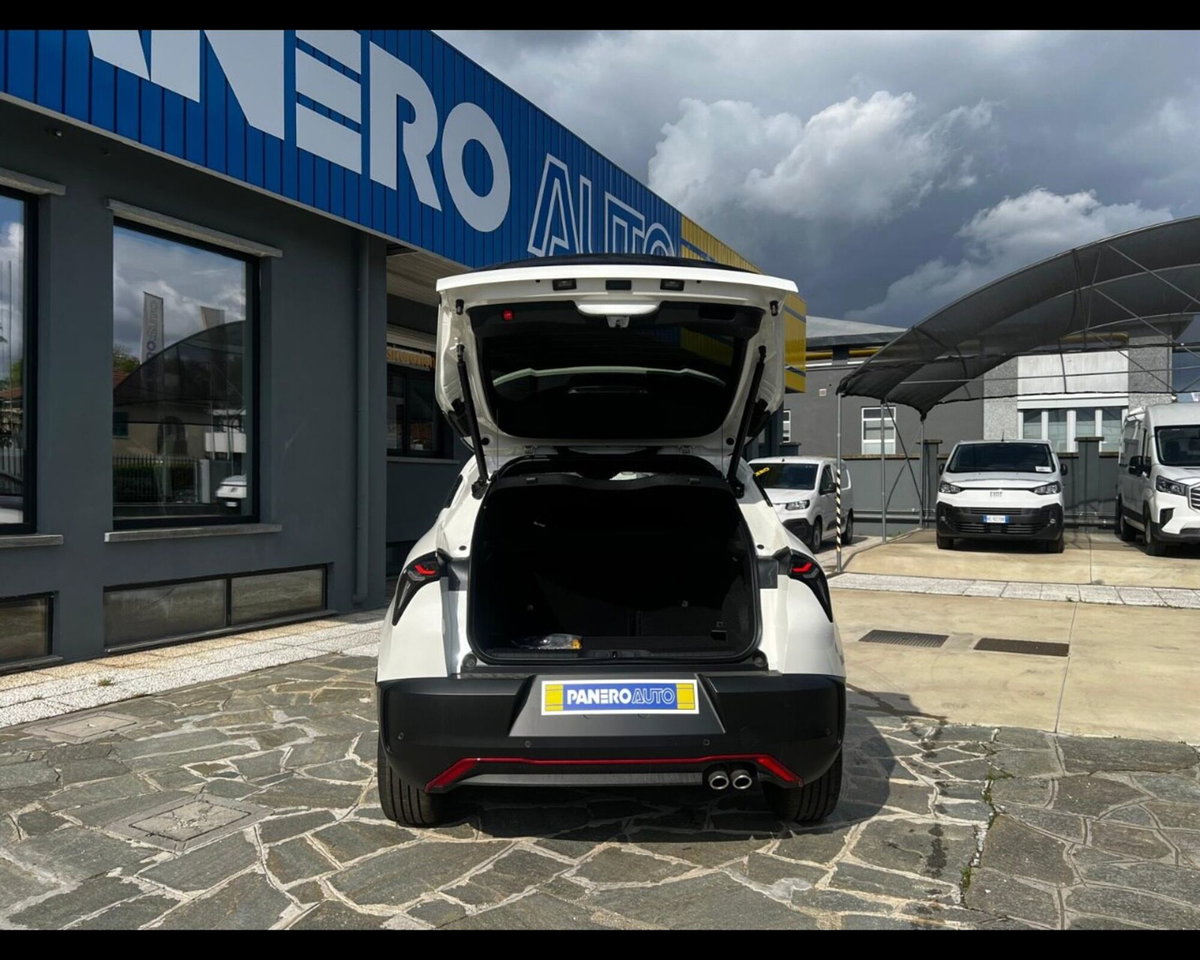 Alfa Romeo Junior 1.2 ibrida Sport Speciale 145cv edct6 (9)