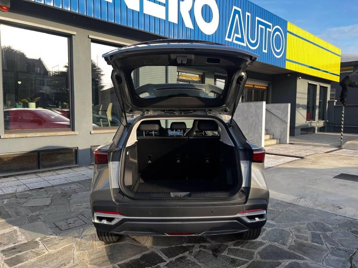 Omoda Omoda 5 SHS-H 1.5 tgdi hev Premium auto (8)