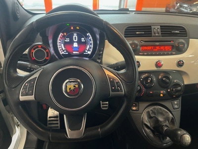 Abarth 500 1.4 Turbo T-Jet MTA (7)