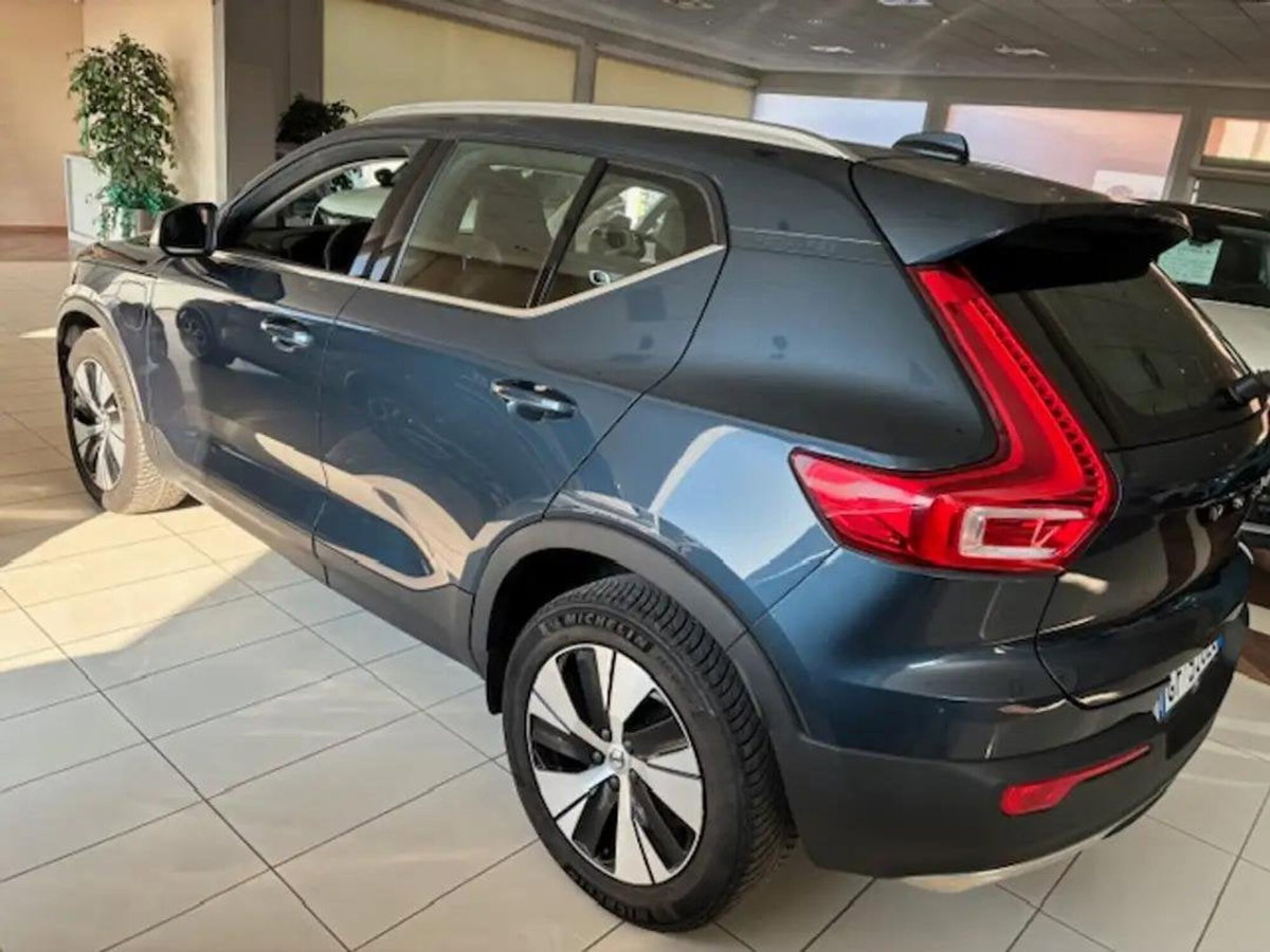 Volvo XC40 T4 Recharge Plug-in Hybrid Inscription Expression (3)