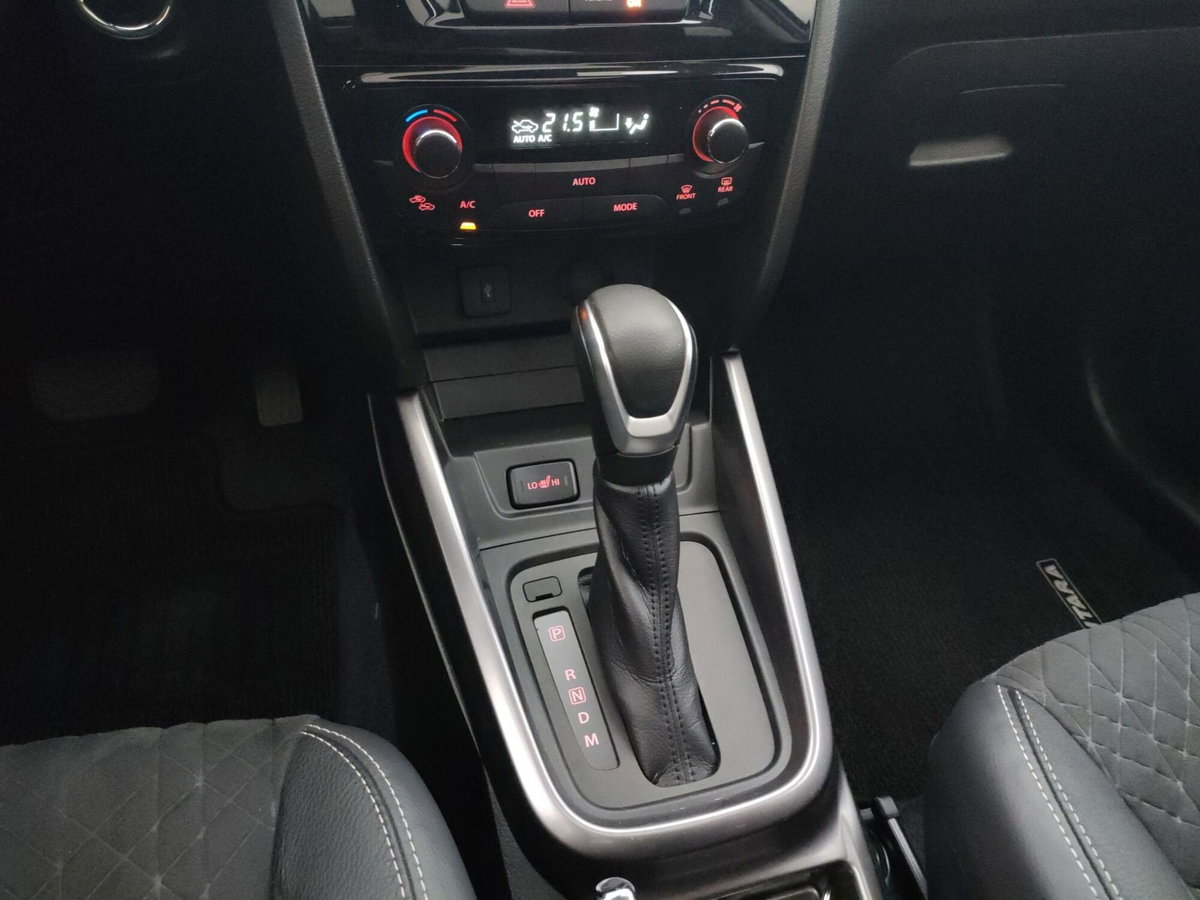Suzuki Vitara 1.5h 140v Starview 2wd auto (13)