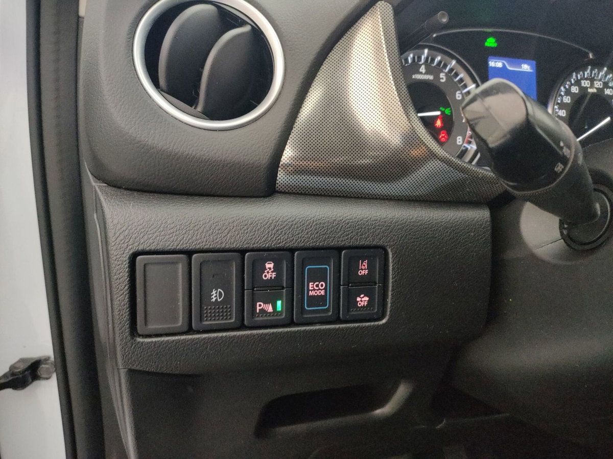 Suzuki Vitara 1.5h 140v Starview 2wd auto (17)