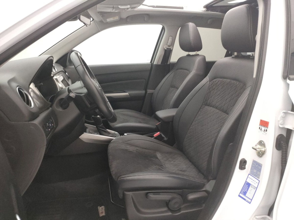 Suzuki Vitara 1.5h 140v Starview 2wd auto (7)
