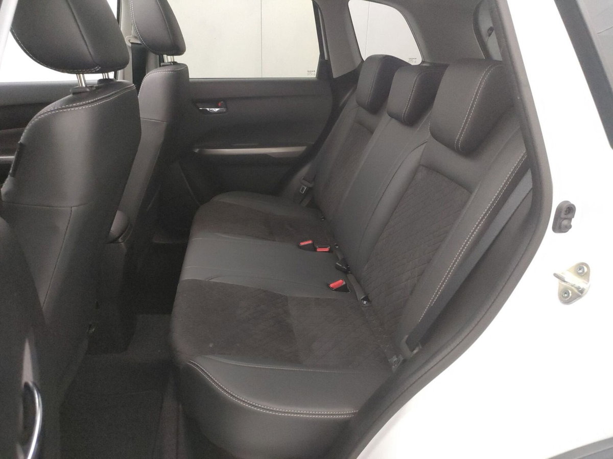 Suzuki Vitara 1.5h 140v Starview 2wd auto (8)