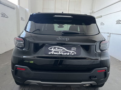 Jeep Avenger 1.2 turbo e-hybrid mhev Upland 4xe 145cv edct6 (4)
