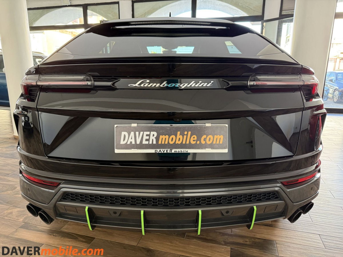 Lamborghini Urus 4.0 (5)